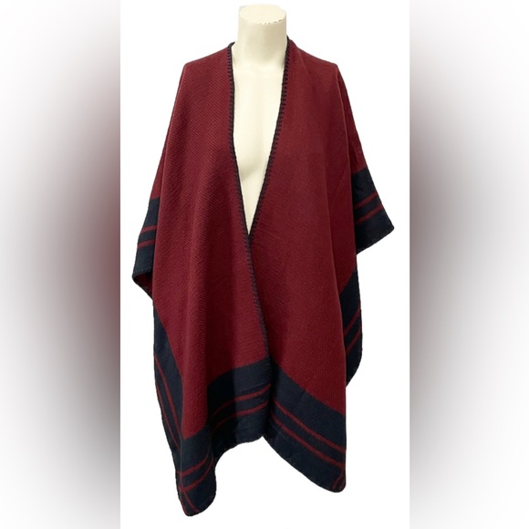 Woolrich Blanket Wrap Open Poncho Women’s One Size Reversible Maroon Navy Blue - Picture 2 of 10